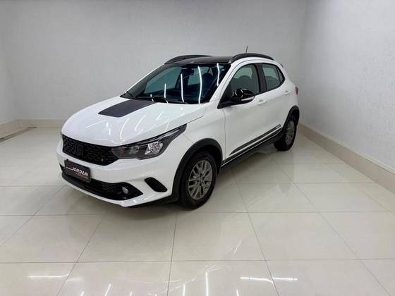 FIAT ARGO 1.3 FIREFLY FLEX TREKKING MANUAL FIAT ARGO 1.3 FIREFLY FLEX TREKKING MANUAL
